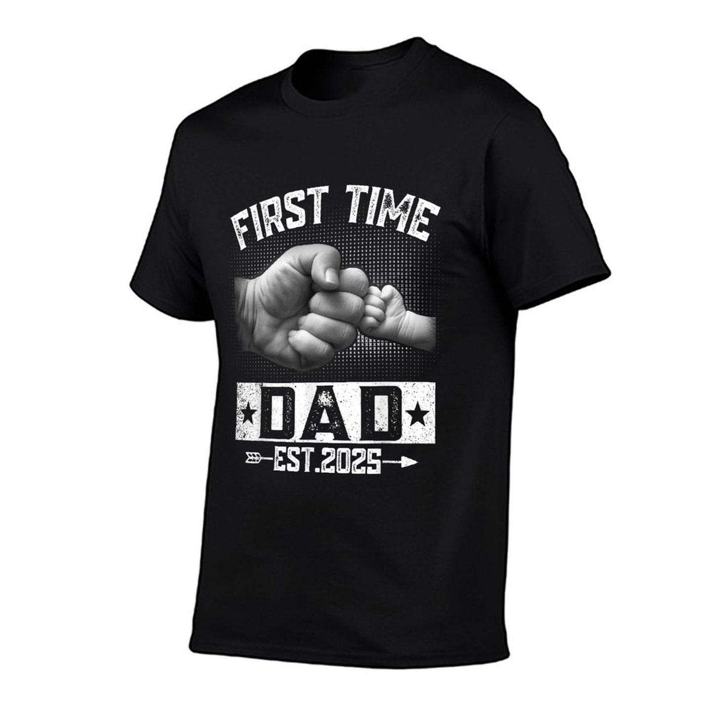 First Time Dad Est 2025 Fist Bump New Dad Funny Father's Day T-Shirt